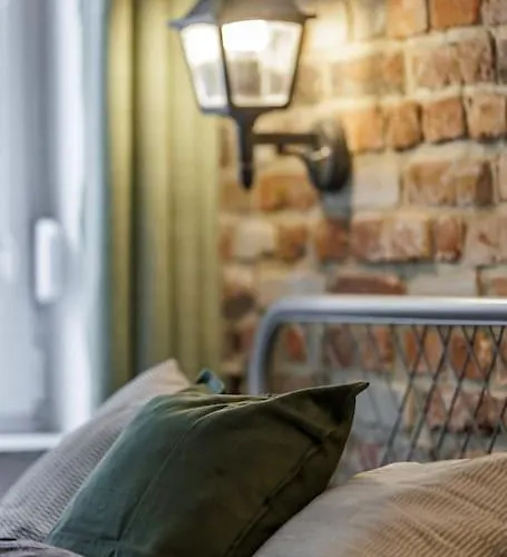 شقة Weronika's Urban Hideaway *