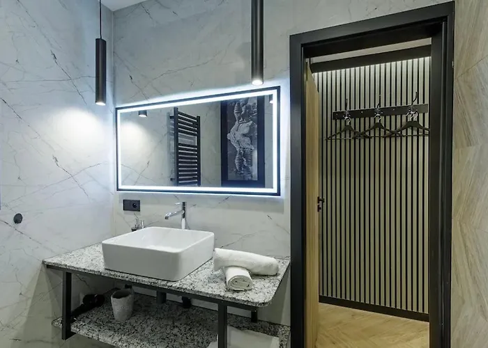 شقة Weronika's Urban Hideaway