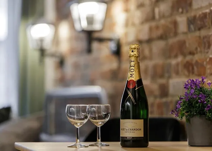 شقة Weronika's Urban Hideaway