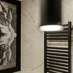 Apartament Weronika's Urban Hideaway
