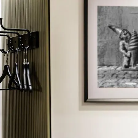 Weronika's Urban Hideaway *