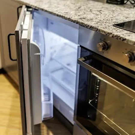 Weronika's Urban Hideaway Апартаменты Вроцлав