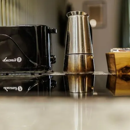 Weronika's Urban Hideaway *